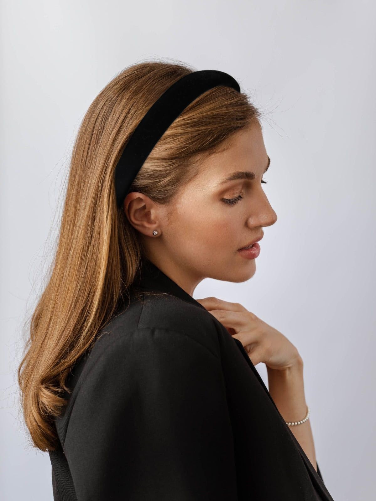 Headbands for Women Non Slip Trendy Headbands for Women’s Hair 1 inch Wide Cute Headband for Girls, Fall Head Bands Elastic Hair Bands for Womens Fashion Accessories for Women 4PCS